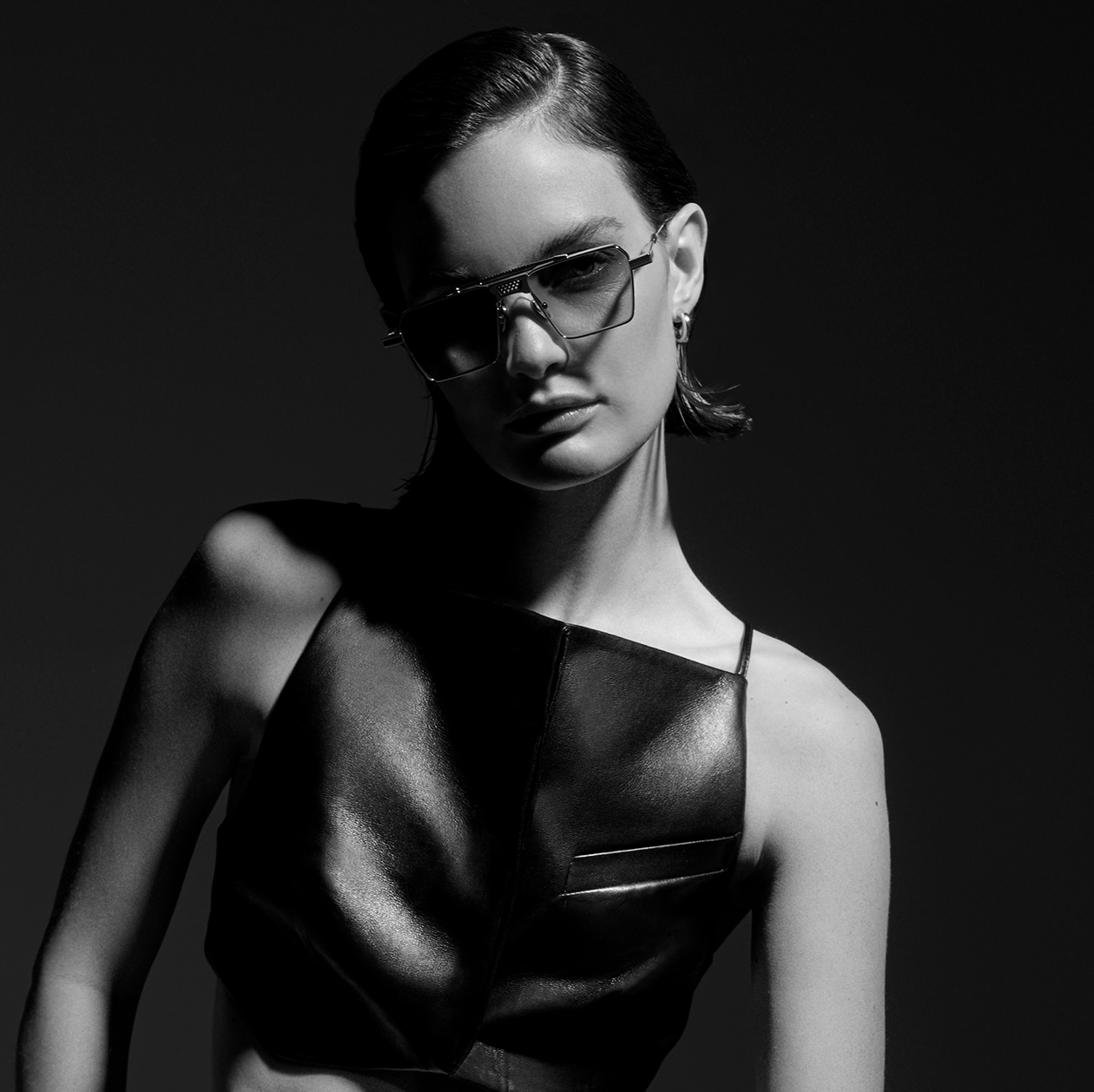 files/Scud-Thenri-Titanium-luxury-sunglasses.png