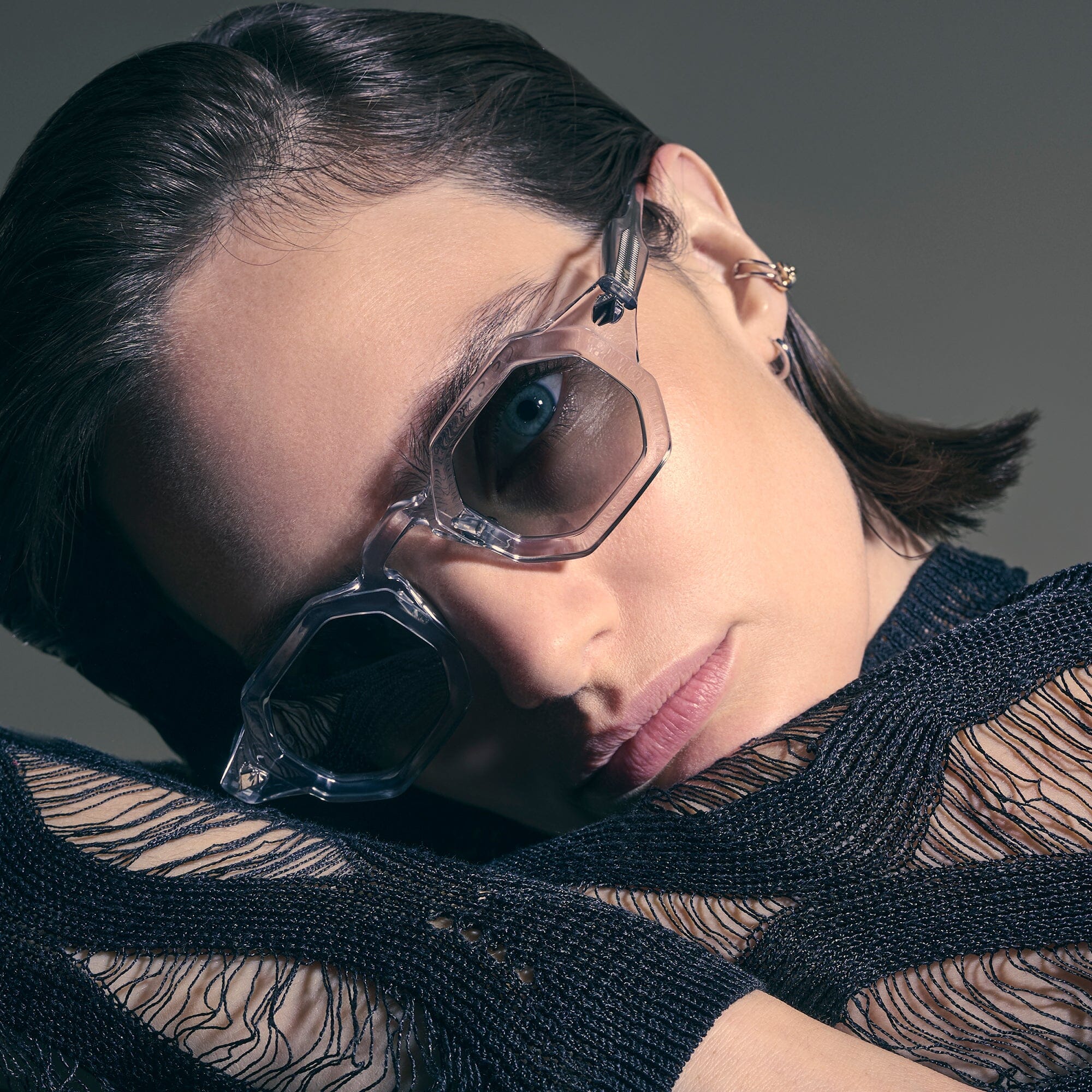 BIRDCAGE Sunglasses T HENRI