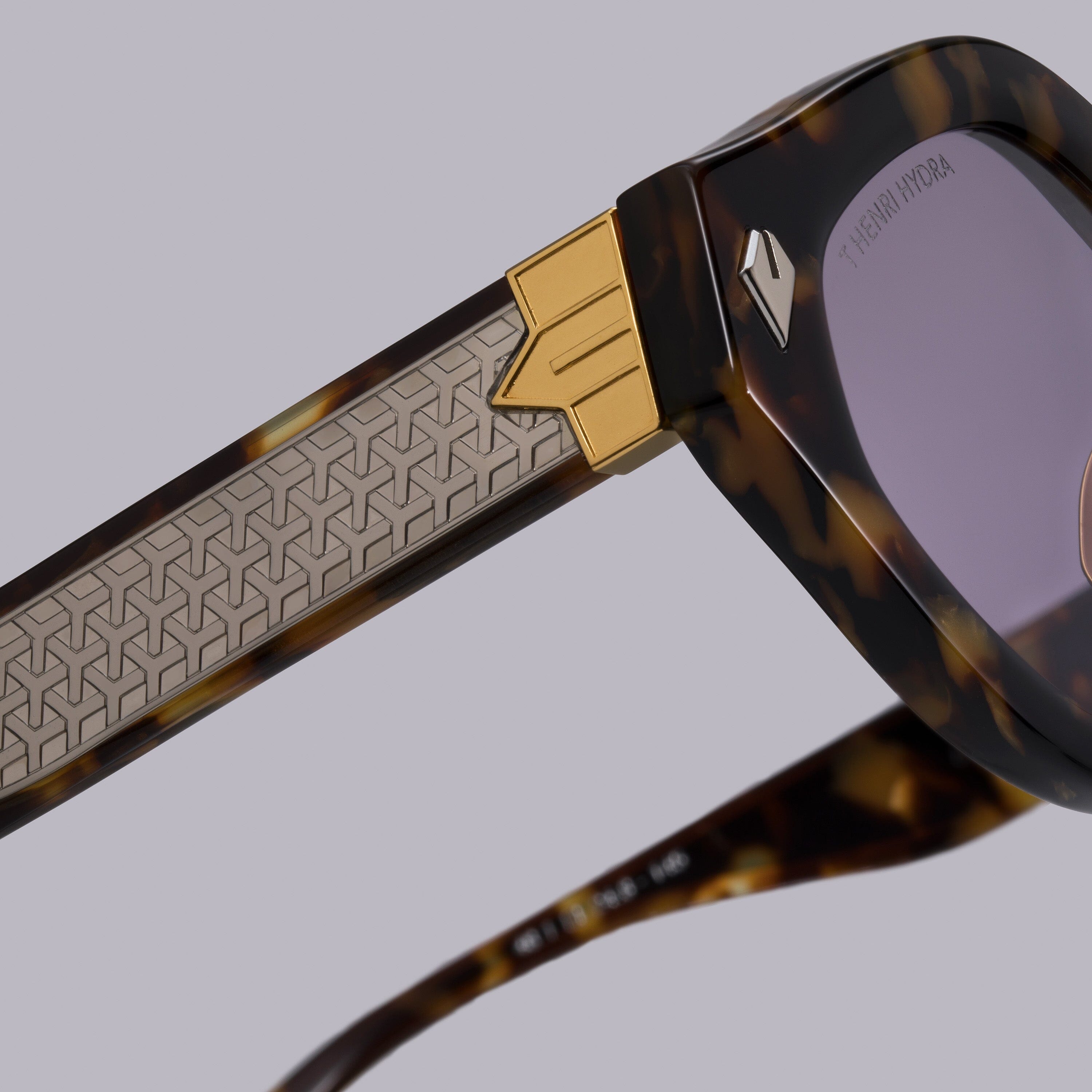 HYDRA Sunglasses T HENRI