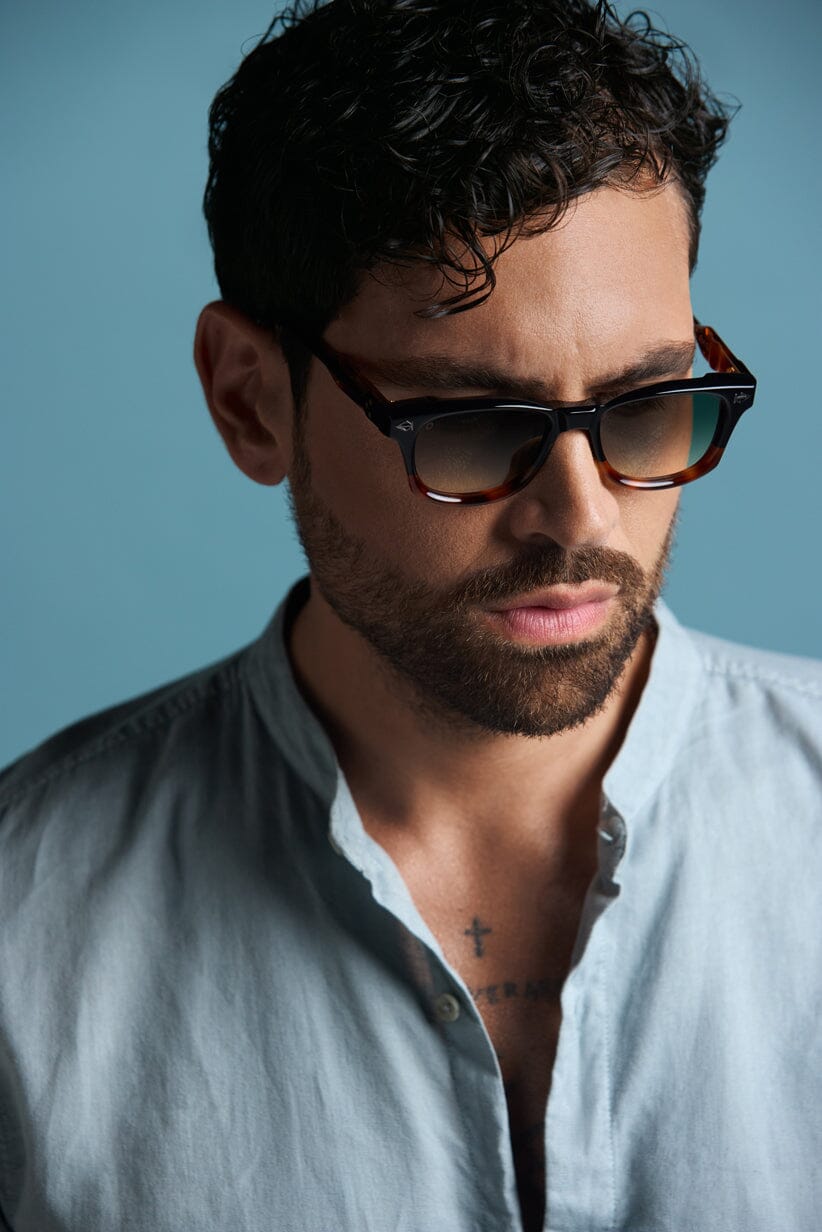 AERIEN Sunglasses T HENRI 