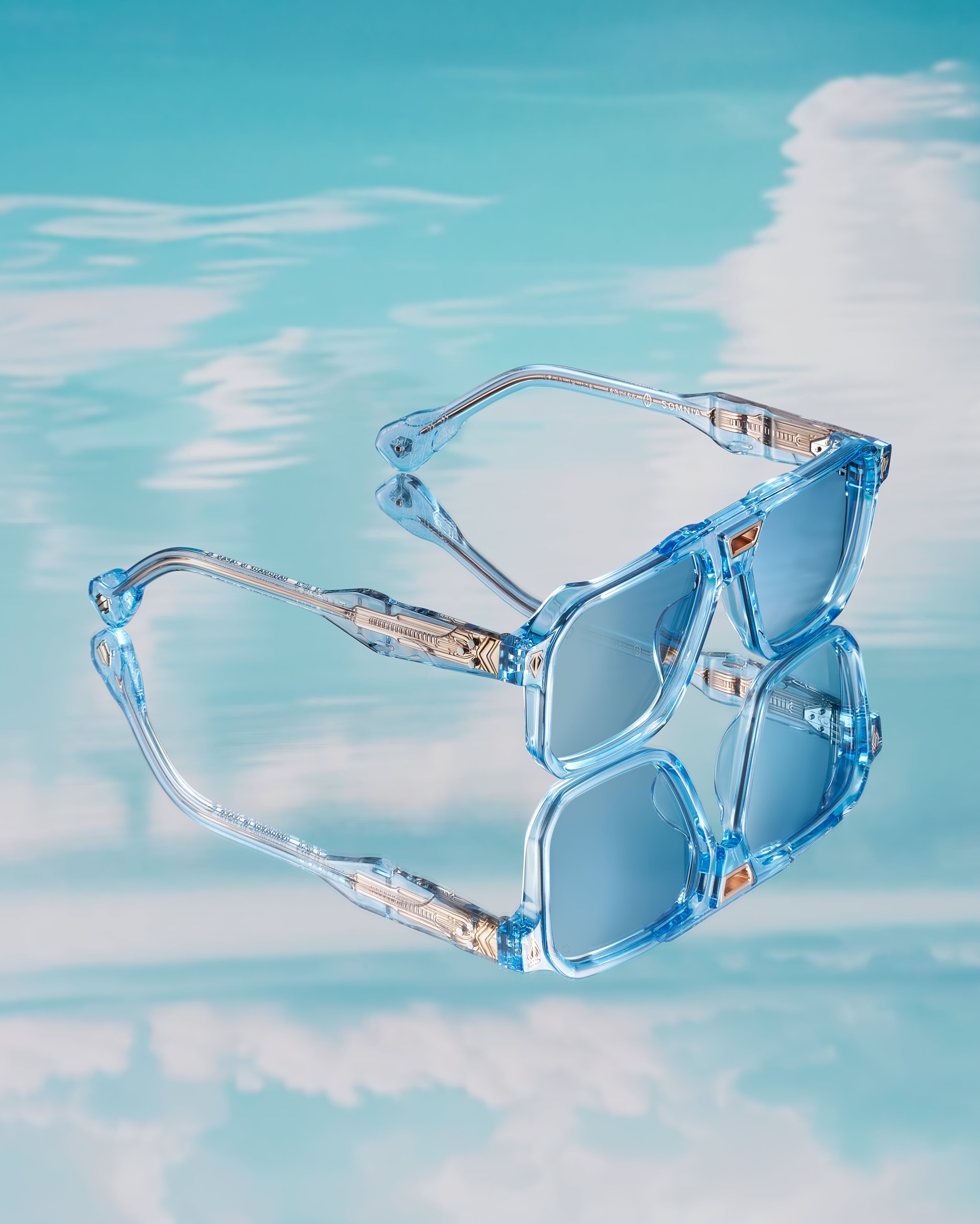 files/SOMNIA_THENRI_MIRAGE_Designer_Sunglasses_Sky-Creative.jpg